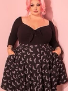 Maneater Skater Skirt in Glow-in-the-Dark Bat Print Vixen by Micheline Pitt NWT